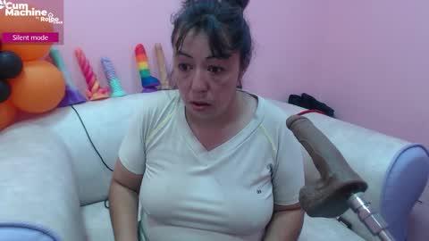 Sucky  online show from November 8, 12:16 pm