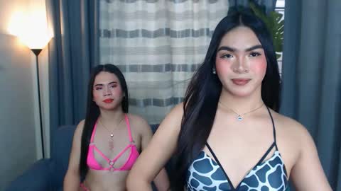 mitch and mitchie online show from April 18, 2:04 am