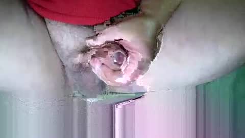 Snapshot of suesser0009 chatting on November 26, 1:34 pm Martin sweetboy online show from November 26, 1:34 pm