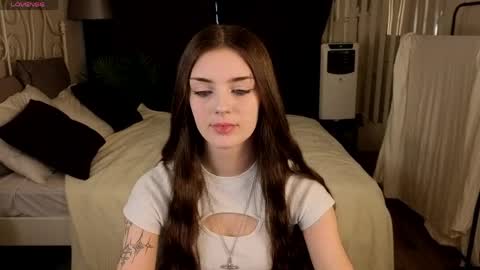 sugar_sophia online show from April 28, 2:27 am