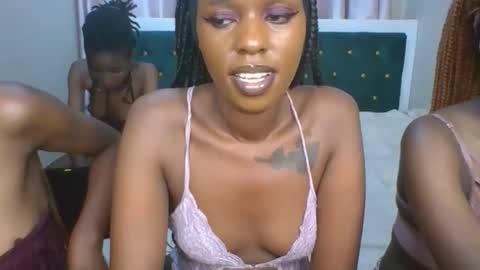 sugarboogers_ online show from February 6, 7:56 am