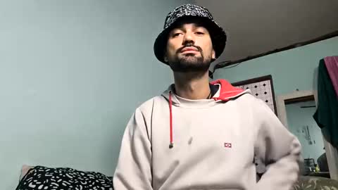 sour candy online show from April 14, 11:49 am