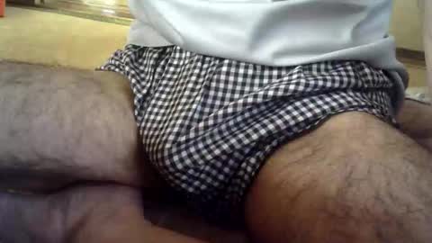 sugereyes99 online show from May 18, 5:46 am