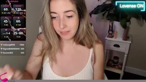 Mia online show from October 8, 2:47 pm