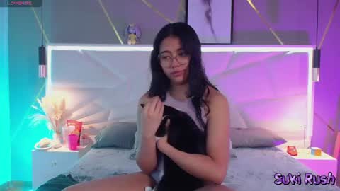 Snapshot of sukirush chatting on July 15, 11:37 am SUKI online show from July 15, 11:37 am