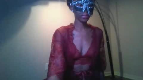 Snapshot of sultrysecretz chatting on March 15, 2:06 am sultrysecretz online show from March 15, 2:06 am