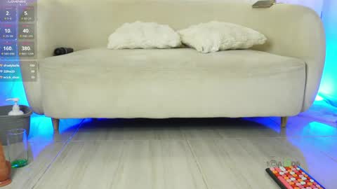 SUM online show from April 16, 9:39 pm