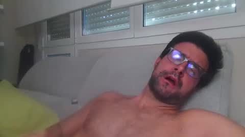 summer_heat online show from September 14, 3:55 pm