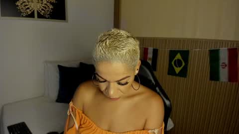 Snapshot of summer_night_ chatting on July 7, 11:47 am Summer online show from July 7, 11:47 am