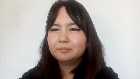 Mia online show from March 21, 8:30 am