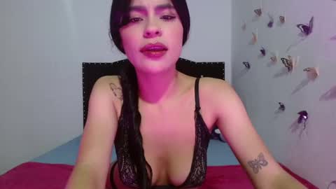 Snapshot of summerpurple chatting on October 2, 2:40 am SUMMER online show from October 2, 2:40 am