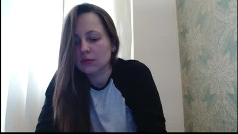 sun__shadow online show from September 18, 2:19 pm