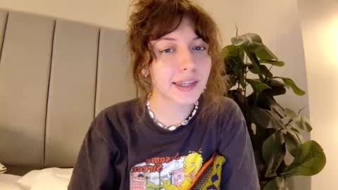 luna online show from February 19, 5:42 pm