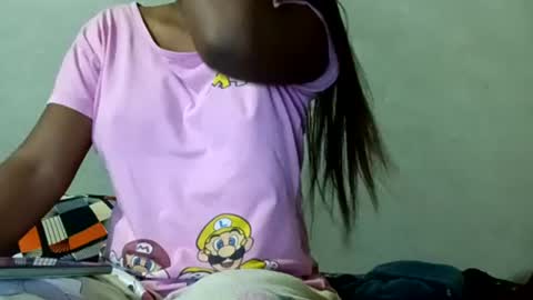 Snapshot of sunali_jain03 chatting on June 29, 2:17 pm sunali_jain03 online show from June 29, 2:17 pm