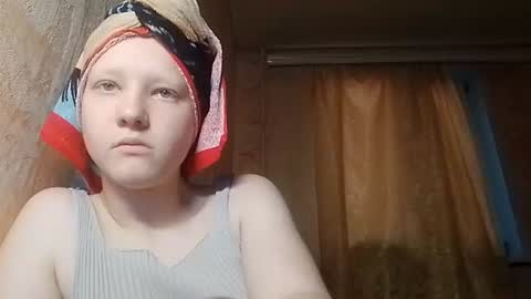 sungpiggott online show from June 21, 10:23 pm