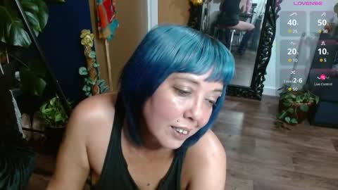 Snapshot of sunni_hottie chatting on May 21, 1:12 am Sunni Knight online show from May 21, 1:12 am