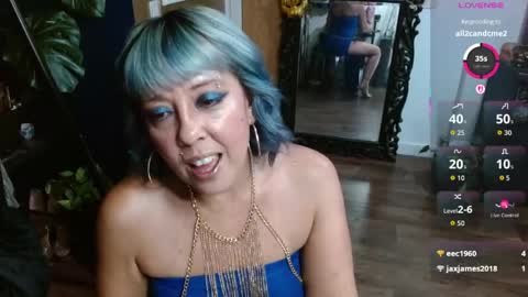 Snapshot of sunni_hottie chatting on June 7, 2:16 am Sunni Knight online show from June 7, 2:16 am