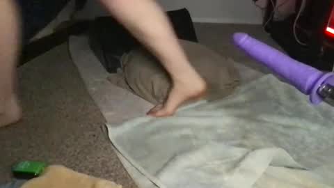 Sunny Clementine online show from February 1, 6:10 am