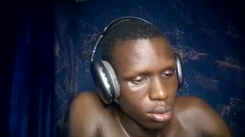 Sunnyblack2 online show from April 16, 10:23 pm