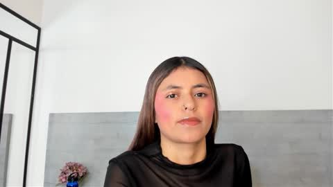 sunnywhitee online show from March 21, 7:06 pm