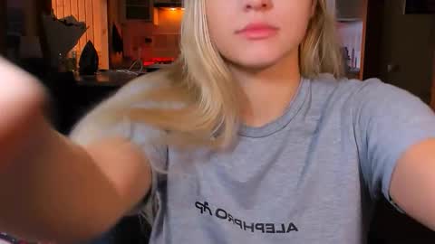 sunsetwithava online show from February 20, 5:04 am