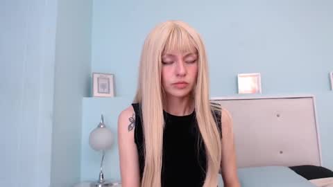 Snapshot of sunshine_gh1 chatting on September 26, 4:22 pm Sunshine online show from September 26, 4:22 pm