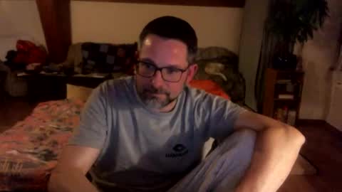 supersquirrel81 online show from February 25, 6:39 pm