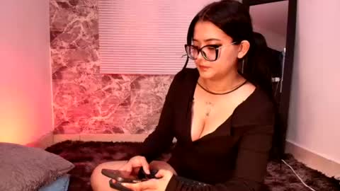 Snapshot of susana_hank chatting on June 26, 6:45 pm susana online show from June 26, 6:45 pm