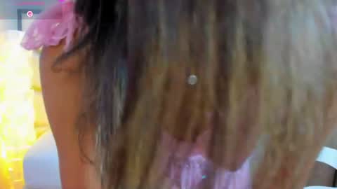 Snapshot of susanna_cute chatting on July 3, 2:12 pm susanna_cute online show from July 3, 2:12 pm