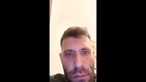 Snapshot of suso9092 chatting on February 24, 8:29 pm suso9092 online show from February 24, 8:29 pm