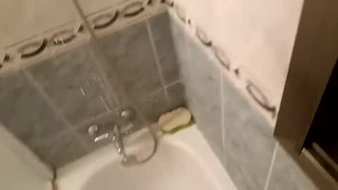 Snapshot of suso9092 chatting on April 4, 12:20 am suso9092 online show from April 4, 12:20 am