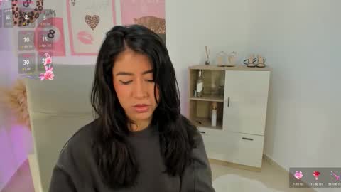 Sussan Monroe online show from March 10, 9:25 am