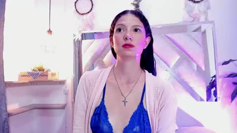Snapshot of sussana_wild chatting on May 10, 1:11 am Sussana online show from May 10, 1:11 am