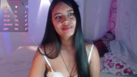 Snapshot of sussy_222 chatting on February 1, 12:31 am susy online show from February 1, 12:31 am