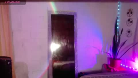 susy online show from April 30, 3:07 pm