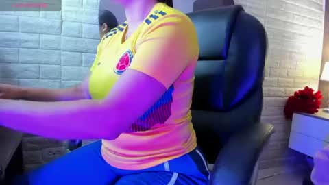 Snapshot of sussy__stone chatting on July 7, 12:09 pm online show from July 7, 12:09 pm