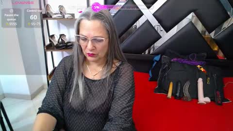 Snapshot of sussy_perez_ chatting on March 11, 3:48 am Sussy online show from March 11, 3:48 am