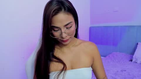 sussy_sweet4u online show from October 28, 8:07 am