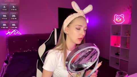 Jessica online show from February 8, 7:06 pm