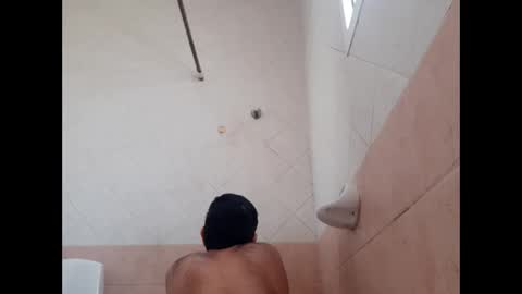 Snapshot of suxc69 chatting on January 16, 8:40 am sexindi007 online show from January 16, 8:40 am