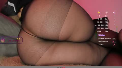 suzanana online show from July 10, 2:41 pm