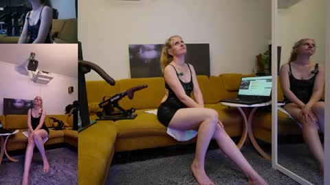 suzannexxxxxx online show from May 26, 9:11 pm