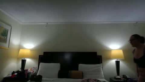 SuzukiBunny online show from December 29, 9:52 pm