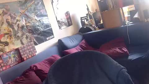 Snapshot of svenerd______ chatting on March 1, 1:13 pm svenerd______ online show from March 1, 1:13 pm