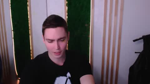 swag_owner online show from June 13, 11:02 pm