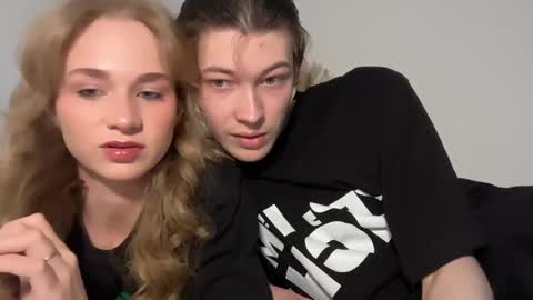 Denis and Mia online show from April 15, 12:23 pm