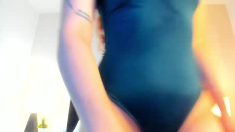 sweerbilly2 online show from February 13, 5:37 am