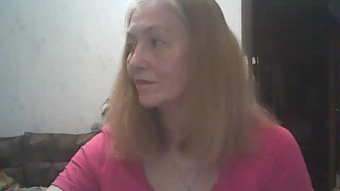 sweet4blonde67 online show from July 26, 5:42 pm