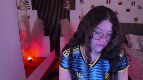 Snapshot of sweet_alicee__ chatting on July 3, 7:20 pm Alice online show from July 3, 7:20 pm
