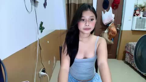sweet_angela0701 online show from May 9, 2:55 pm